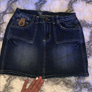 Banana Limon jean mini skirt